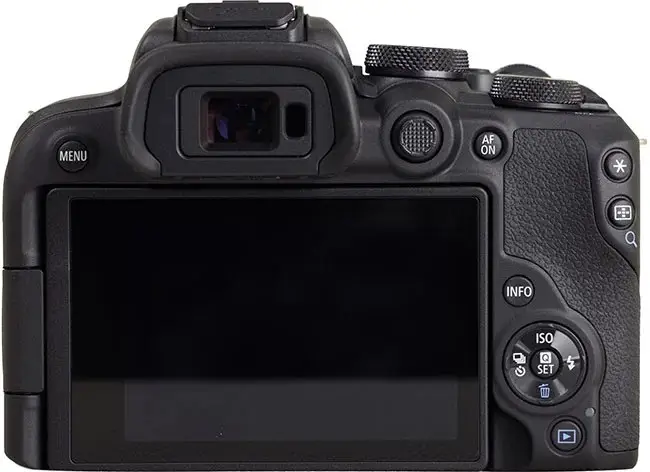 بررسی دوربین Canon EOS R10