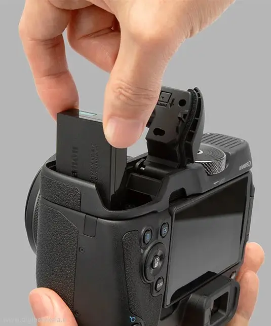 بررسی دوربین CANON EOS RP